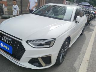 奥迪A4L 40TFSI 