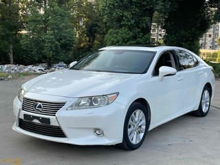 雷克萨斯ES 300h 