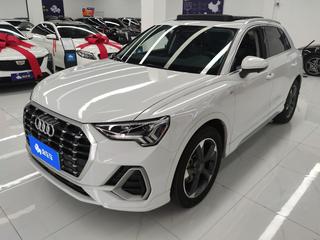 奥迪Q3 2.0T 时尚动感型 