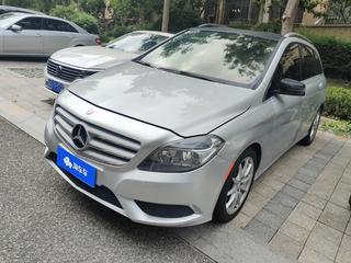 奔驰B级 B180 