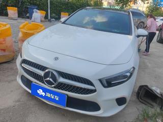 奔驰A级 1.3T 