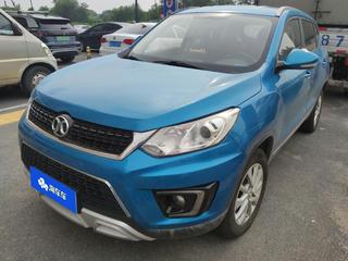北京汽车绅宝X35 1.5L 