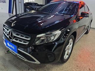 奔驰GLA 1.6T 