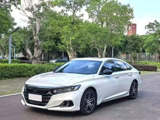 雅阁 1.5T 260TURBO幻夜·尊贵版 