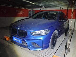 宝马1系 1.5T 