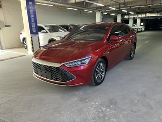 比亚迪秦PLUS 1.5L 自动 旗舰型 