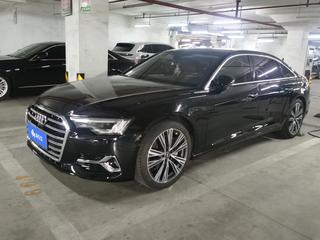 奥迪A6L 45TFSI 2.0T 自动 臻选致雅型 