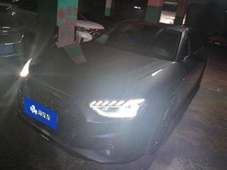 奥迪A4L 40TFSI 