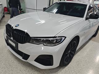 宝马3系 325i 