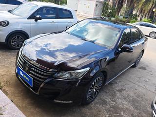 丰田皇冠 2.0T 