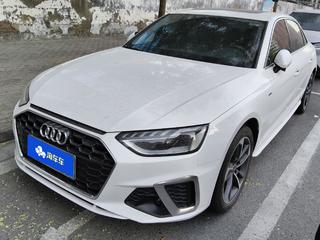 奥迪A4L 40TFSI 2.0T 自动 时尚动感型 
