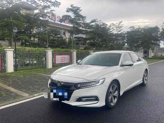 雅阁 2.0L 锐智版 