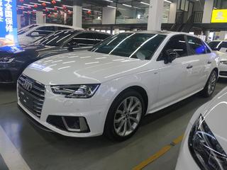奥迪A4L 40TFSI 