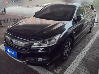 本田雅阁 2.0L 自动 精英版 