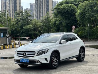 奔驰GLA 1.6T 
