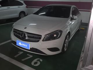 奔驰A级 A200 