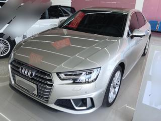 奥迪A4L 40TFSI 