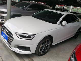 奥迪A4L 40TFSI 