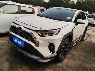 RAV4 2.0L 尊贵版 