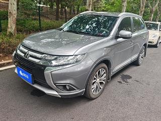 三菱欧蓝德 2.0L 