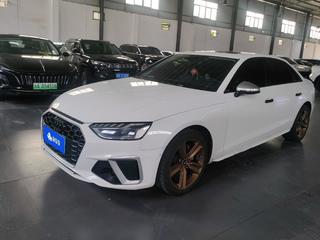 奥迪A4L 40TFSI 