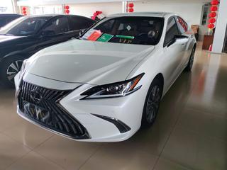雷克萨斯ES 200 