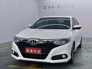 凌派 1.0T 豪华版 