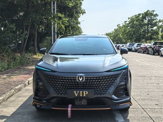 长安UNI-T 1.5T 自动 运动版尊贵型 