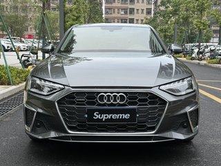 奥迪A4L 40TFSI 