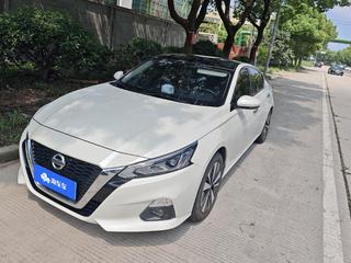 天籁 2.0L XL舒适版 