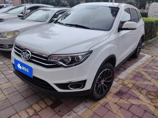 一汽森雅R7 C 1.6L 手动 豪华型 