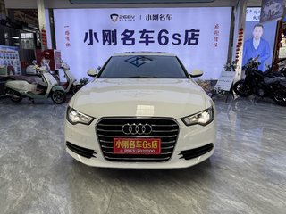 奥迪A6L TFSI 2.0T 自动 标准型 