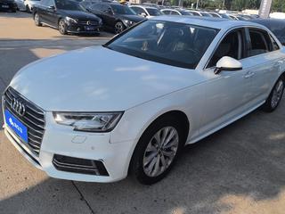 奥迪A4L 40TFSI 