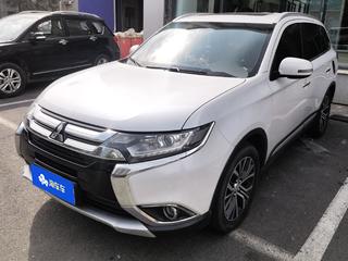 三菱欧蓝德 2.0L 
