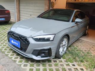 奥迪A5掀背 2.0T 