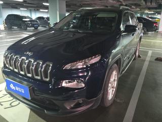 吉普自由光 2.0L 