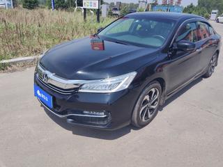 雅阁 2.4L 豪华版 