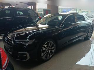 奥迪A6L 45TFSI 2.0T 自动 臻选动感型 