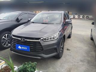 比亚迪宋PLUS 1.5T 