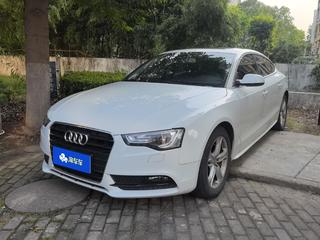 奥迪A5掀背 2.0T 