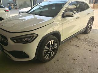 奔驰GLA 1.3T 