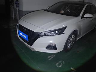 天籁 2.0L 改款XL舒适版 