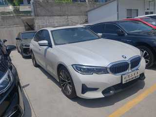 宝马3系 320i 