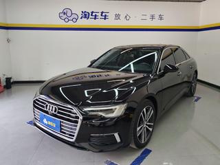 奥迪A6L 45TFSI 2.0T 自动 臻选致雅型 