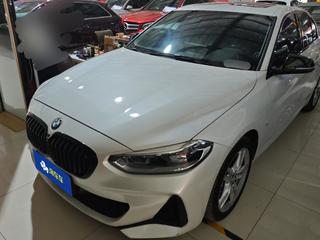 宝马1系 1.5T 