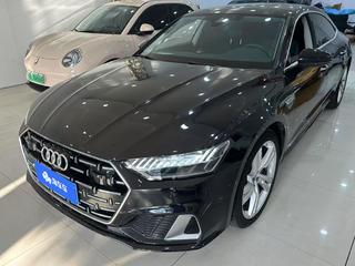 奥迪A7L 2.0T 