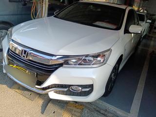 本田雅阁 2.0L 自动 舒适版 