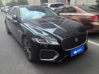 捷豹XFL 2.0T 