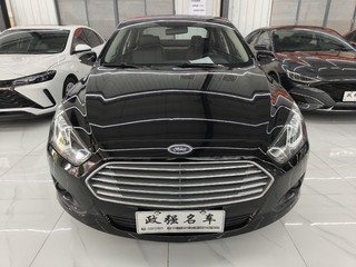 福特福睿斯 1.5L 