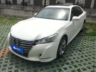 丰田皇冠 2.0T 